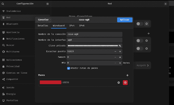 Clave privada y nombre de interfaz WireGuard